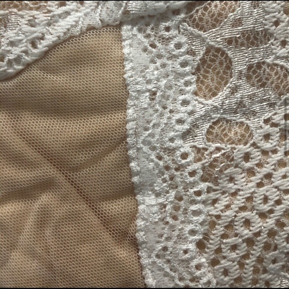 π°π»HPx7 ππ¨1 Large Left β οΈβ’ Bohemian Style Lace Wedding Dress - Picture 8 of 13